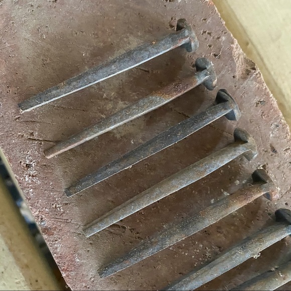 Historic wrought iron hand forged nails square ANTIQUE curiosity oddities - Picture 3 of 8